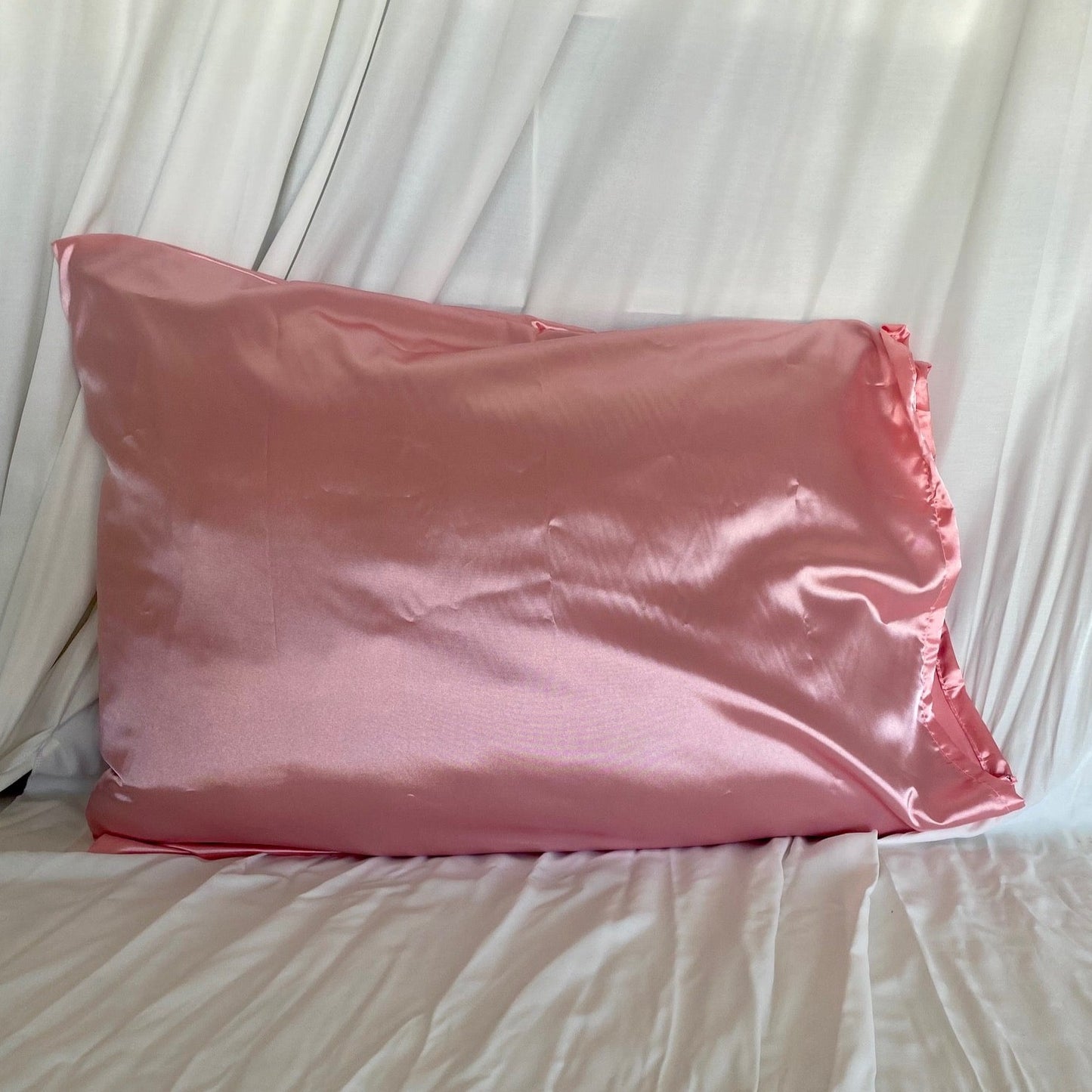 Satin Pillowcase | Funda de almohada de Satin